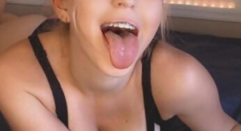 Heyecanlı Genç Çıtır İstanbul Escort Kadını Elif